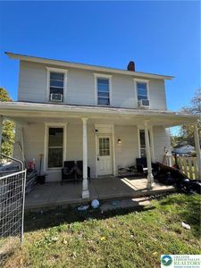 1239 4th St, Slatington, PA, 18080
