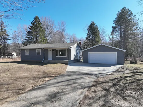 7631 Bray Rd, Vassar, MI 48768