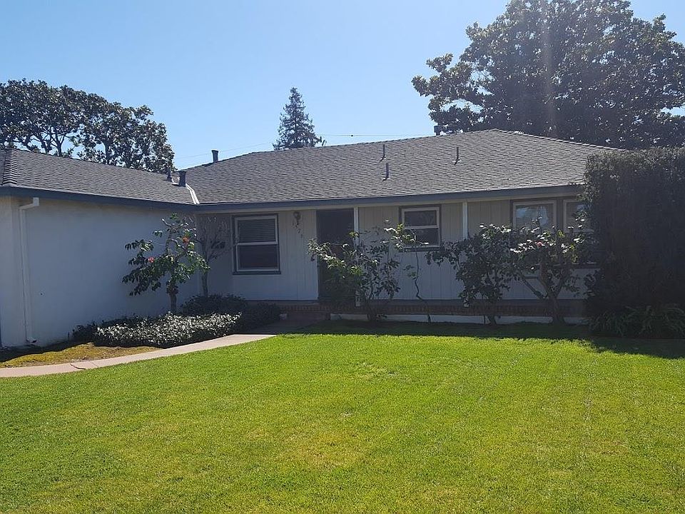 1st image of 1576 De Anza Way