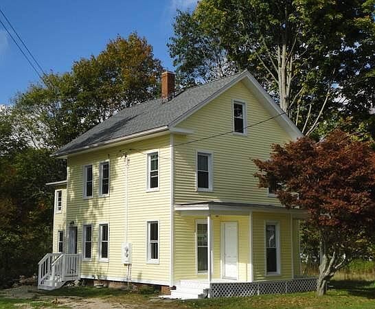 2nd image of 116 Mill St