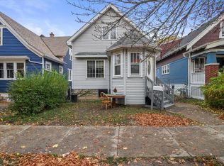 3562 N 10th St, Milwaukee, WI 53206