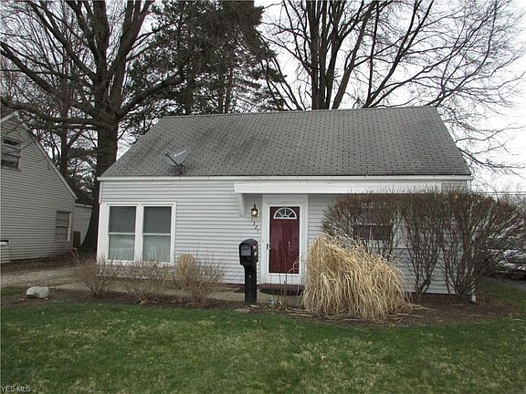 2nd image of 1321 Myrtle Ave