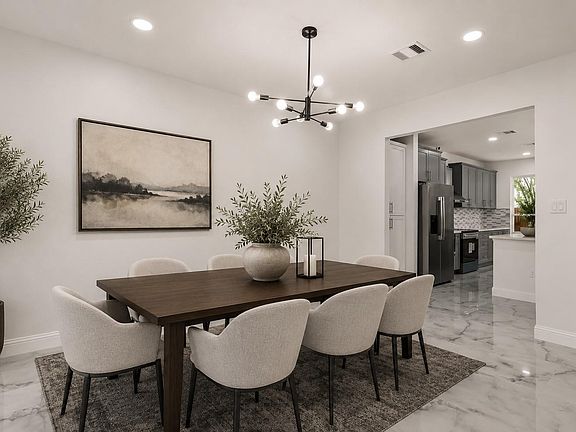 4th image of 2111 Pinecreek Pass Ln