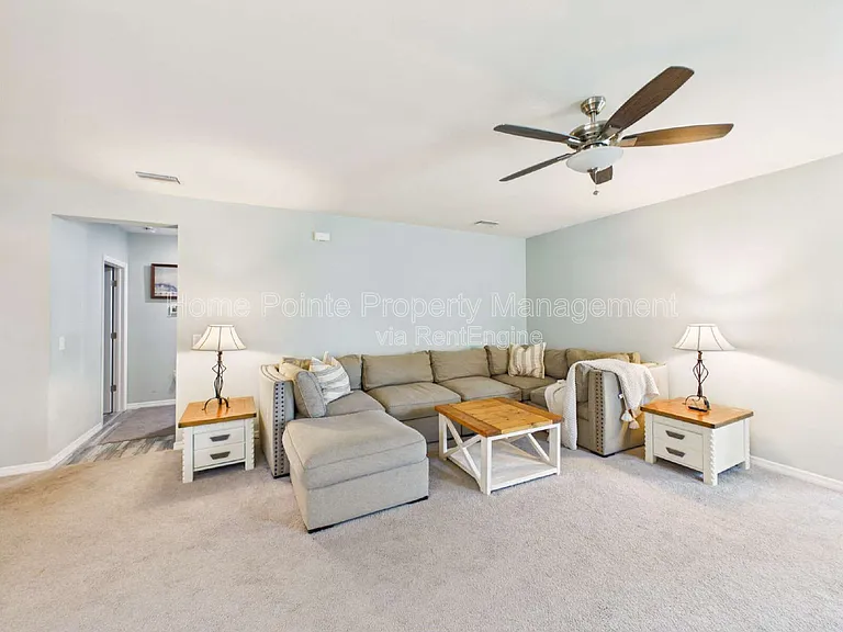 3420 Cancun Ct — Photo 8