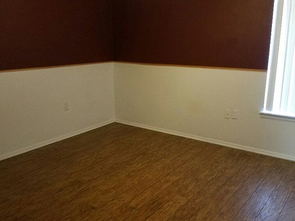 2nd image of 1278 Westside Dr