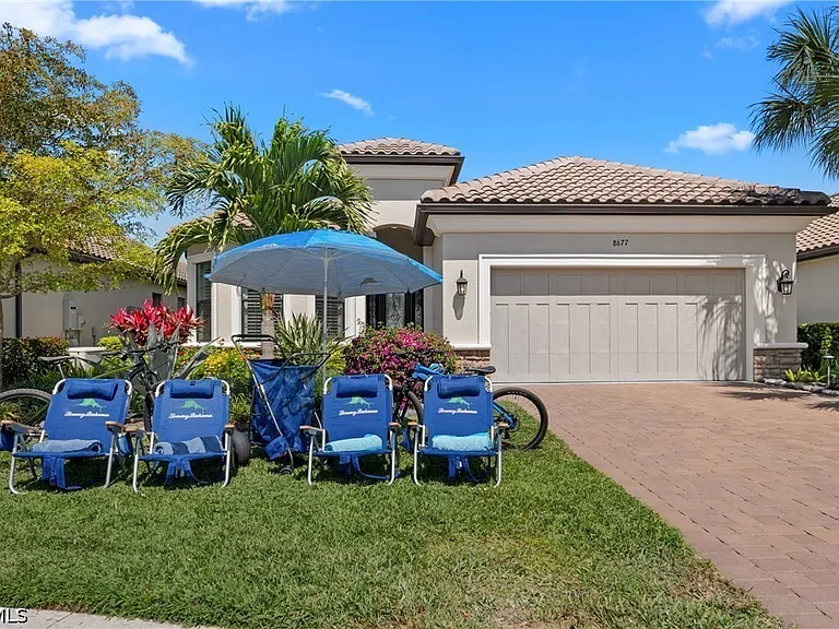 8677 Dilillo Ct — Photo 26