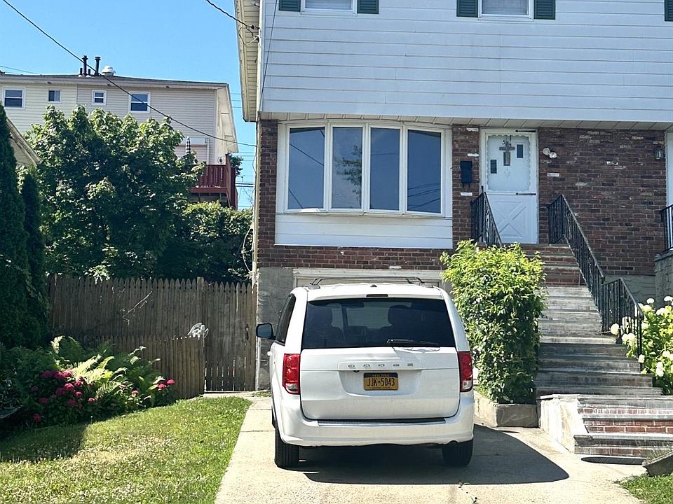 1st image of 53 Valerie Drive