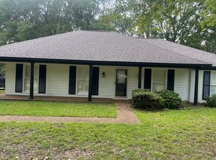 221 Waverly Pl, Ridgeland, MS 39157