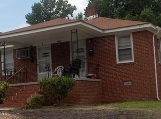 102 S Summit St, Greenville, NC 27858
