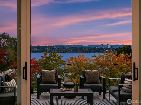 1027 McGilvra Boulevard E, Seattle, WA 98112