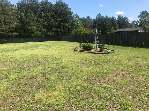 4th image of 9825 Dorothy Dr