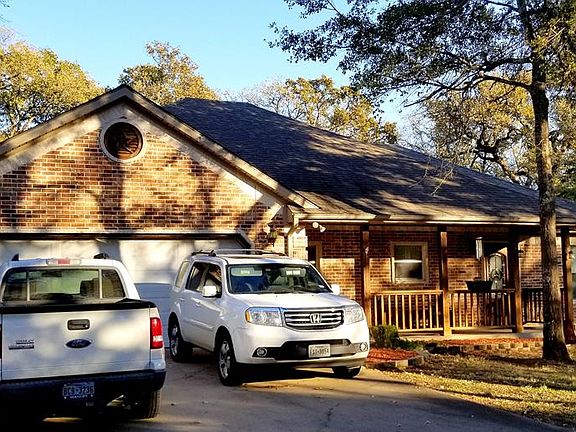 2nd image of 1115 County Road 2405