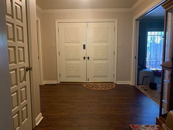 3rd image of 2511 Cortez Ct