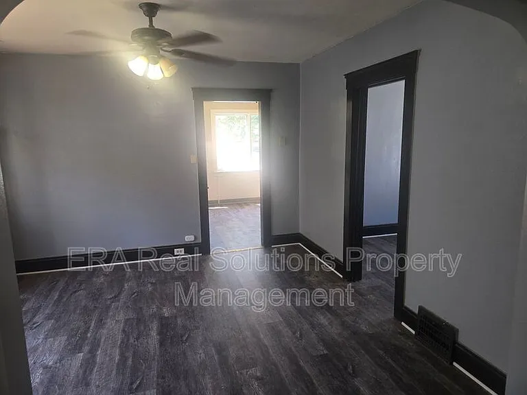 2611 Hood Ave — Photo 11