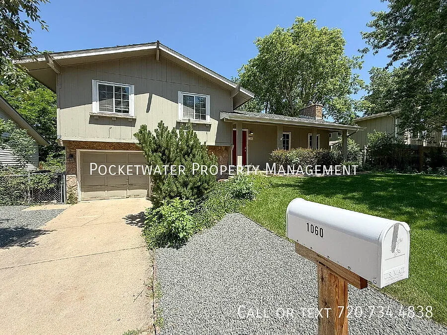 Building Photo - 1060 Ithaca Dr