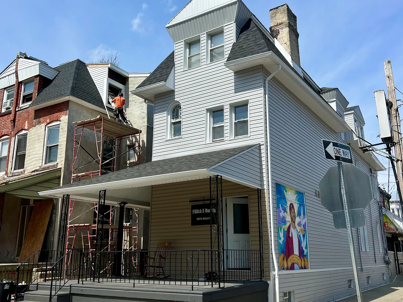 2 bed, 1000 sqft, $1,350 — Photo 1