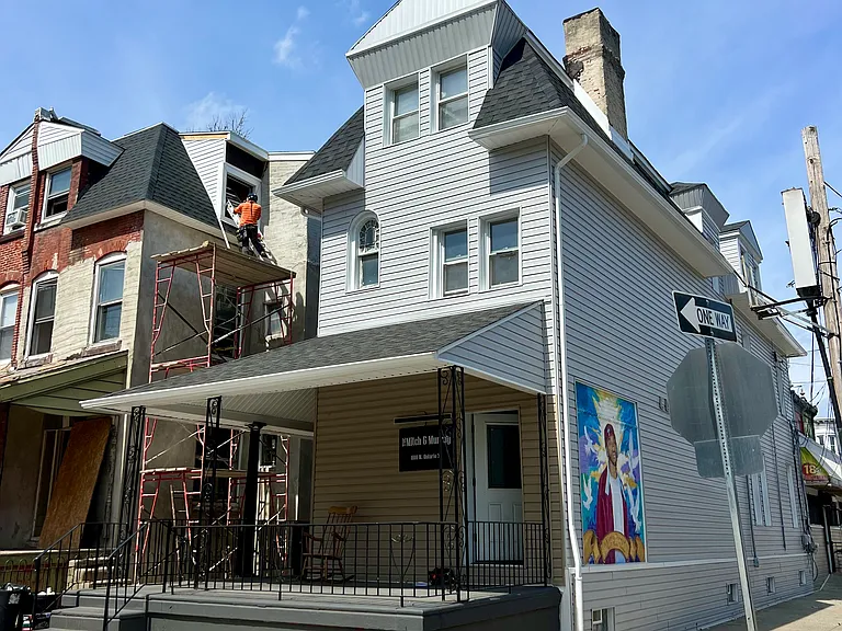 1801 W Ontario St #2 — Photo 1