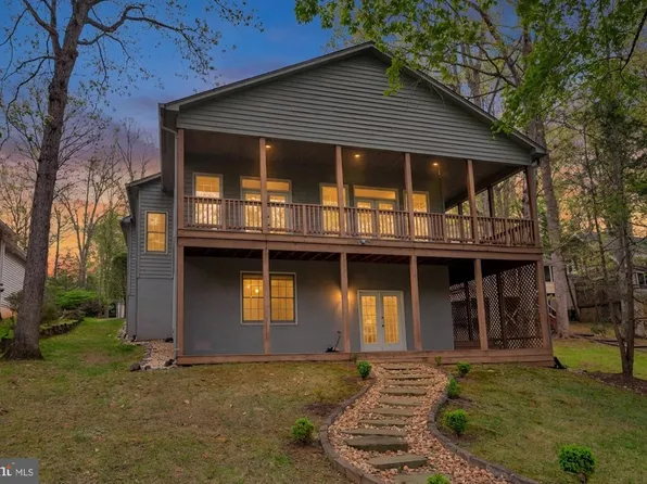 141 Larkspur Ln, Locust Grove, VA 22508