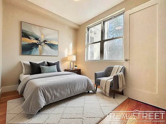3rd image of 308 Park Ave #3