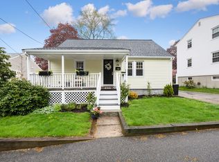 29 Hillcrest Ave, Beverly, MA 01915