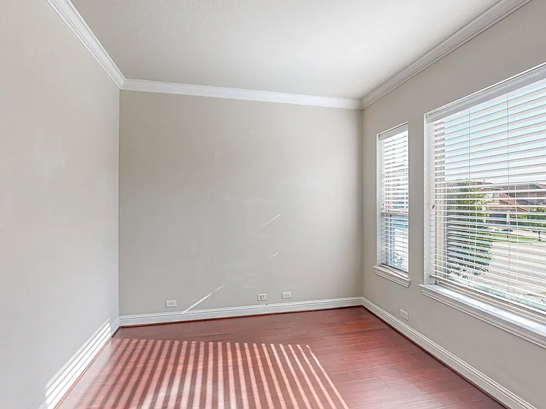 6723 Capistrano St — Photo 28