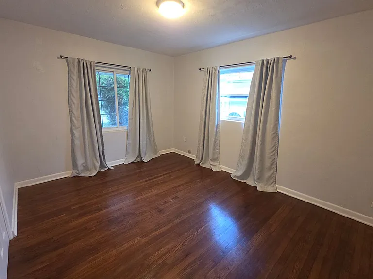 3116 Amherst Ave — Photo 14