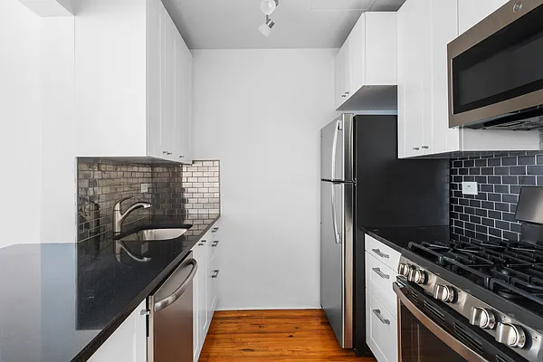 Rented by Compass | media 5