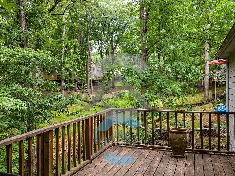 10 Sweet Gum Ct — Photo 17