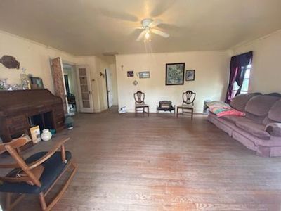 623 S Nueces St, Mathis, TX, 78368