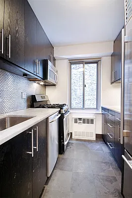 Rented by Corcoran | media 58