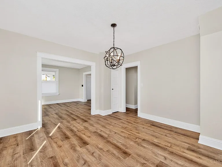 1007 W Loveland Ave — Photo 10