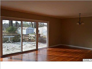 2nd image of 1512 Fairmont Dr