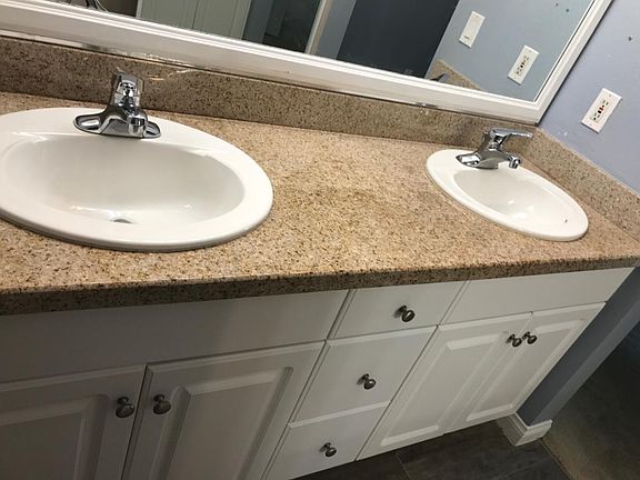 3rd image of 5535 Canoga Ave APT 326