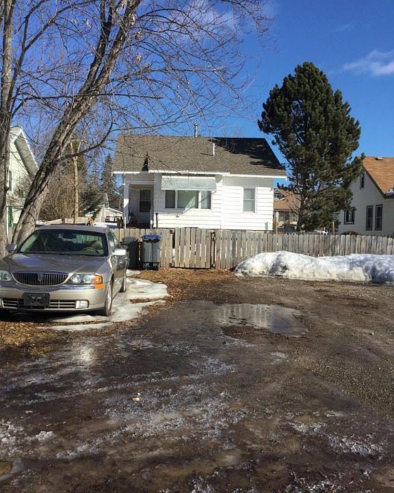 2nd image of 4524 Cooke St