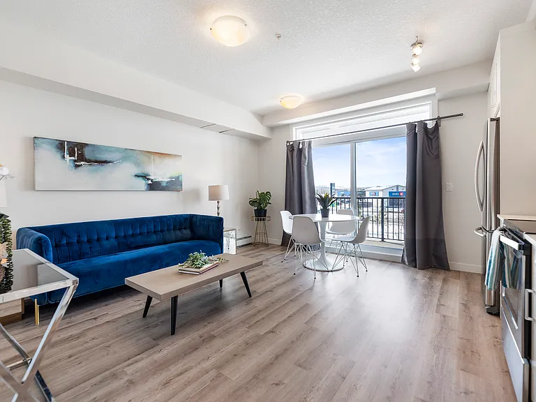 20 Walgrove Walk SE #208 — Photo 5