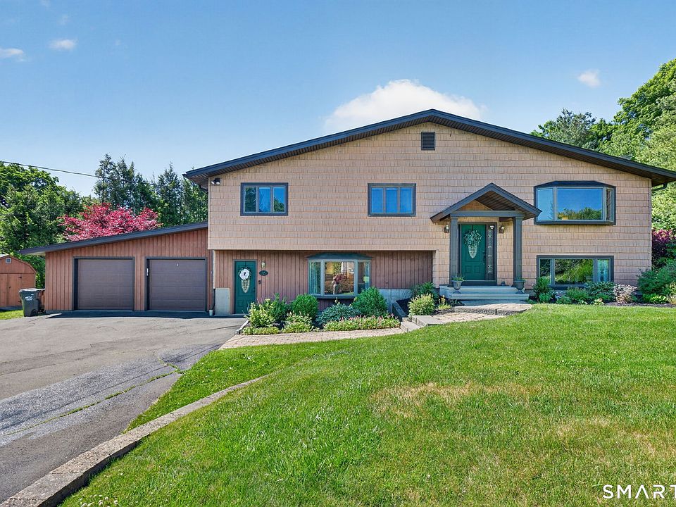 1st image of 16 Apache Drive