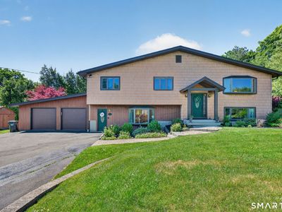 16 Apache Drive, Brookfield, CT, 06804