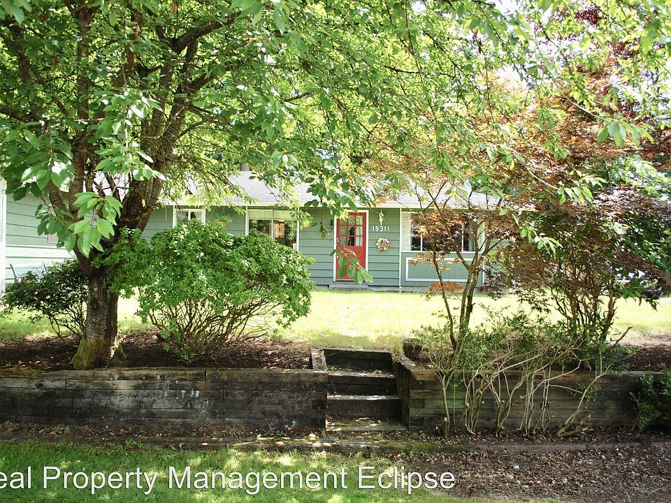 2nd image of 19311 NE 172nd St