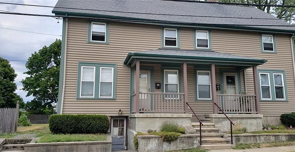 1st image of 77-79 Bourne Ave E