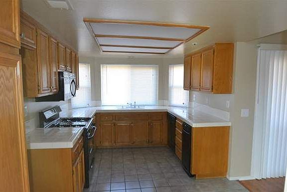 5th image of 7530 Mums Ct