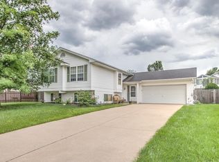 4635 Kellykris Dr, Saint Charles, MO