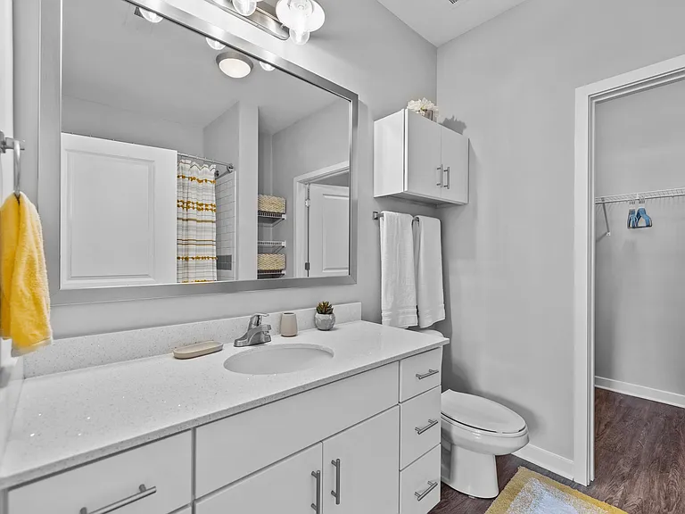 Asbury Flats — Photo 17