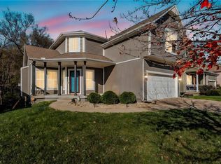 9532 N Adrian Pl, Kansas City, MO 64154
