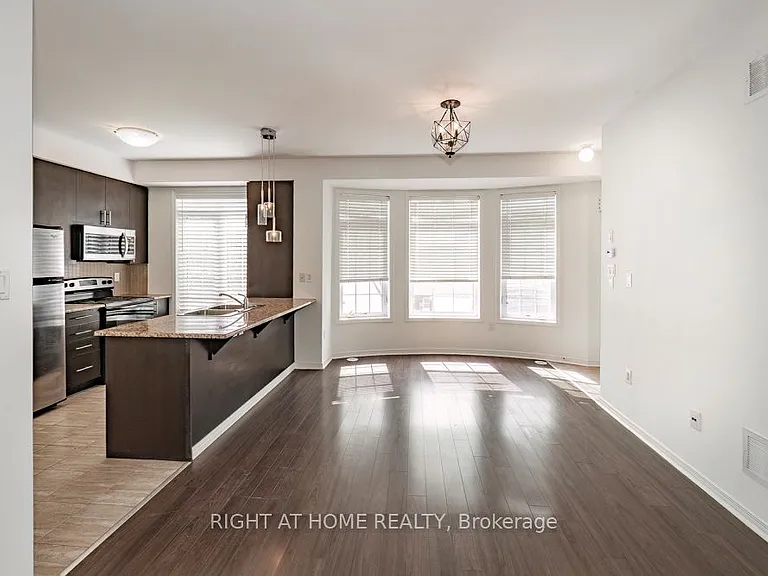 401 Beechgrove Dr #61 — Photo 4