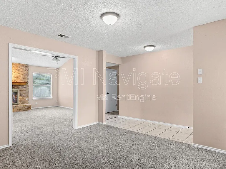 4606 Crested Land — Photo 5