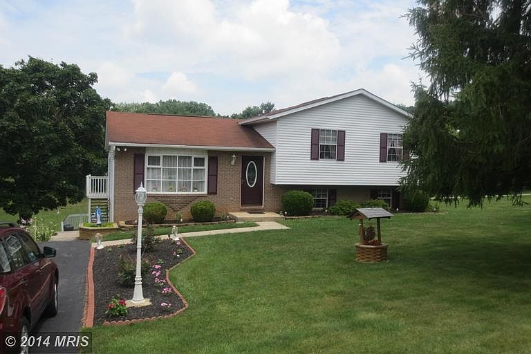 1018 Gahle Rd, Westminster, MD 21157 Zillow