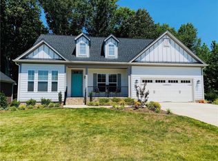 263 Meadowfield Run, Clemmons, NC 27012