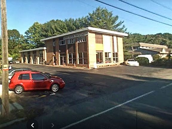 5th image of 138 N Central Ave
