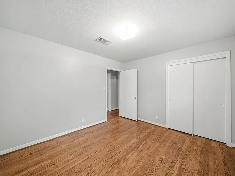 4614 Hummingbird St — Photo 28