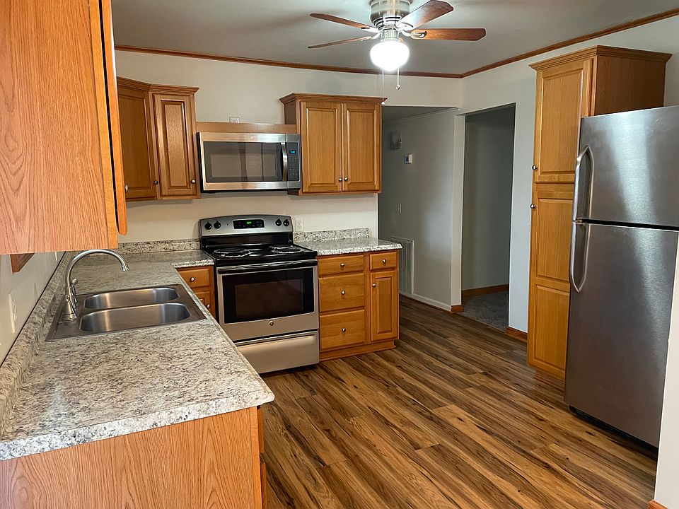1st image of 408 Mason Ln #A
